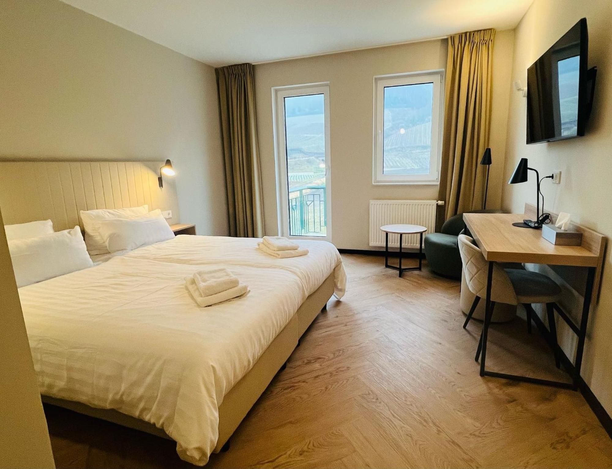 May Hotel Mayschoß מראה חיצוני תמונה