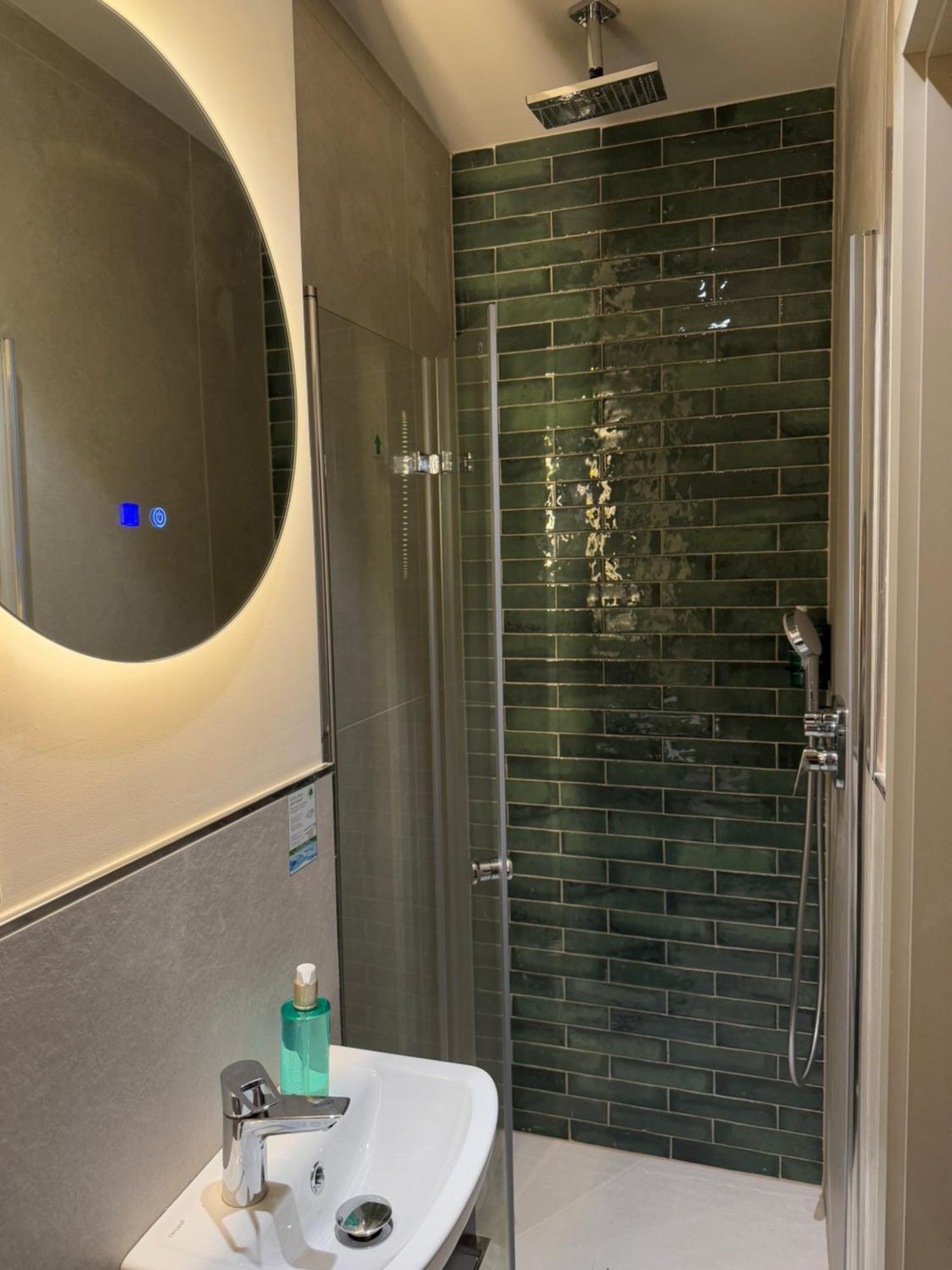 May Hotel Mayschoß מראה חיצוני תמונה